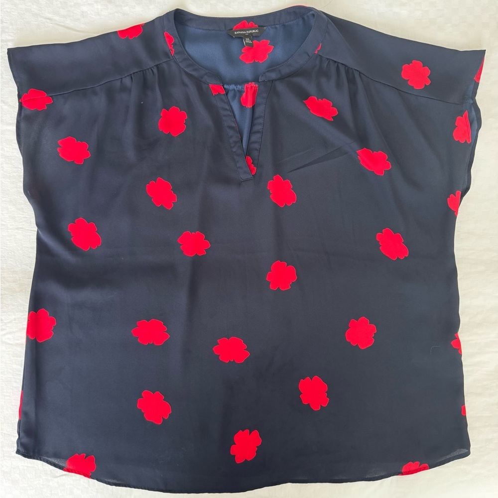 Banana Republic Navy and Red Floral Blouse